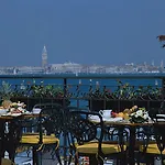 酒店 全景酒店 4*
