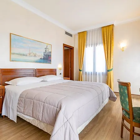 Otel Panorama 4*