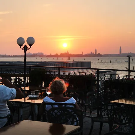 Panorama Ξενοδοχείο